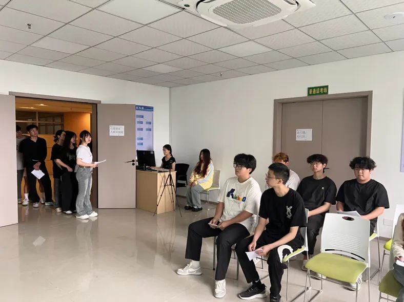 图片 图片